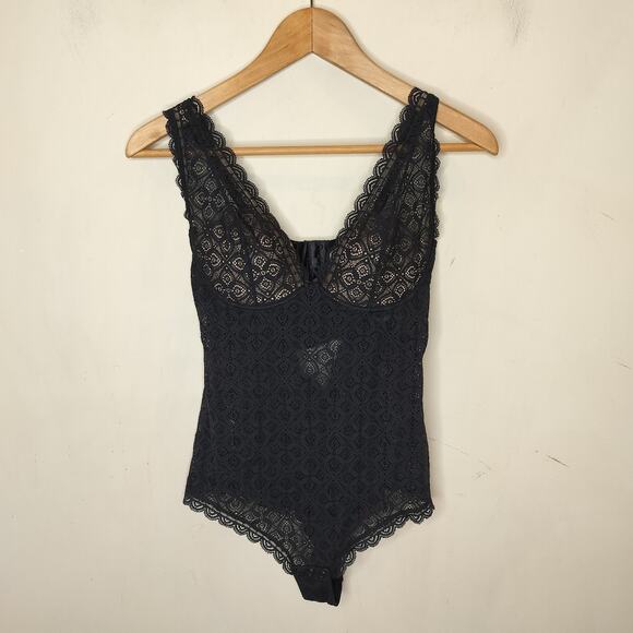 Intimissimi Sheer Lace Underwire Bodysuit XS / S - Picture 1 of 9